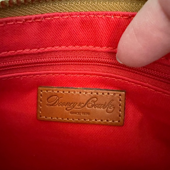 Dooney & Bourke Pebbled Leather Wristlet Clutch Gray Blue Never Used - Picture 5 of 5